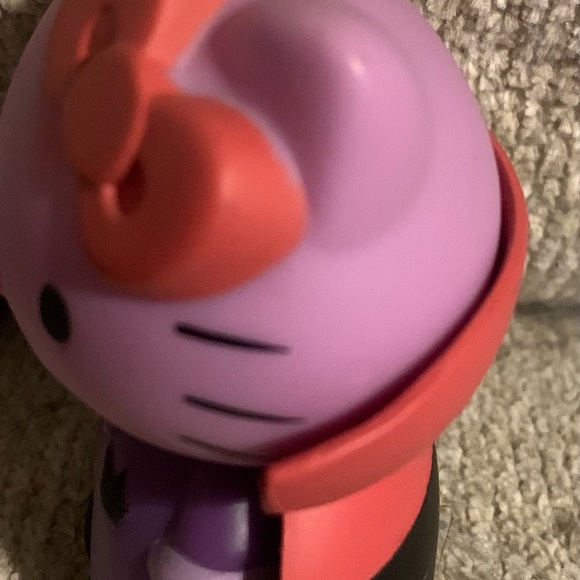 Hello Kitty Sanrio x Funko Pop collab $10 - Picture 4 of 6